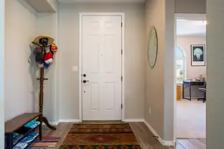 1605 Buffalo Brook Way NW Living Room