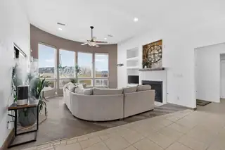 5100 Onies Court NE Living Room