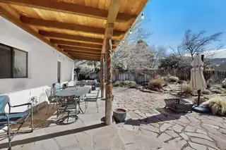 1405 San Rafael Place NE Patio