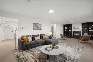 10905 Woodland Avenue NE Kitchen