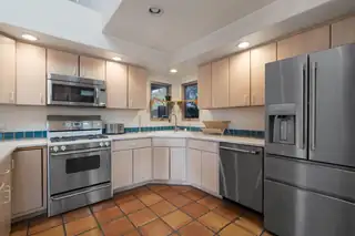 2708 Herradura Road UNIT C Living Room