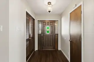 608 Willowbrook Lane Bedroom