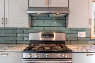 5023 5th Street NW Kitchen