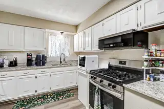 507 Gerald Chavez Lane NE Kitchen