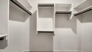 10544 Tinaja Way SW Closet