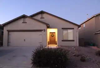 3624 Rancher Loop NE Patio