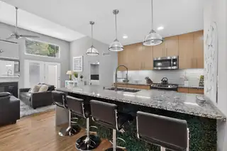 1212 Calle Del Sol NE Kitchen