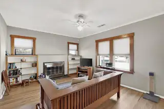 1424 Fruit Avenue NW Living Room