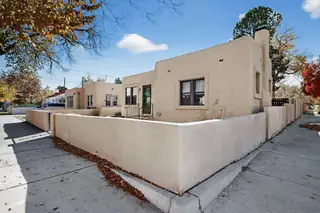 1424 Fruit Avenue NW Exterior Front