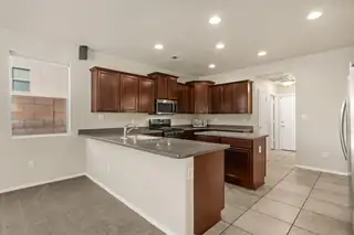 10523 Box Canyon Place NW Kitchen