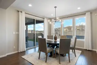 6309 Alpenglow Trail NE Home Office