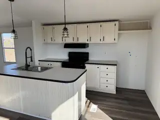 4 B Lois Court Kitchen