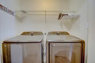 1705 Violetas Road NW Garage