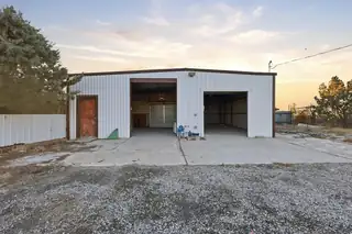 930 Martha Jean Road Garage