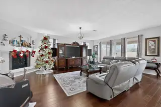 1919 Redondo Peak Drive NW Living Room