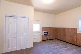 333 S 9th Street Bedroom