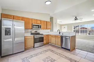 6 El Tigre Drive Kitchen