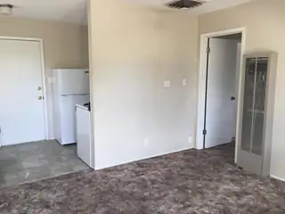 427 Stanford Drive SE 