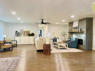 11 Avenida Alegre Kitchen