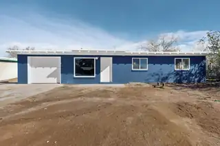 1138 Luthy Circle NE Exterior Front