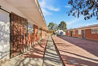 512 Cardenas Drive SE 