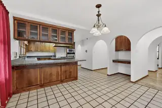 507 Zartman Road SW Kitchen