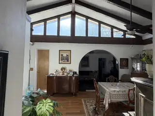 4621 Sunshine Place SW Living Room