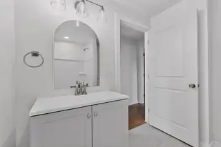 902 Headingly Avenue NW Exterior Front