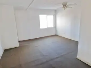 18 Otero Road Kitchen