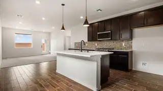 4335 Vista Manzano Kitchen