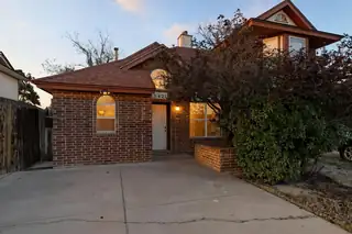 5421 Gold Rush Drive NW, Albuquerque