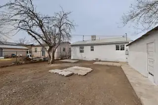 1011 W Castillo Avenue Backyard