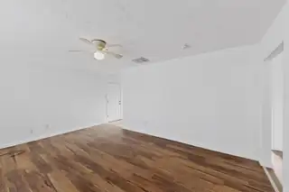 1011 W Castillo Avenue Living Room