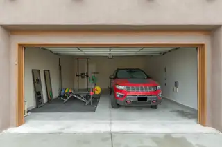 10828 McMichael Lane SW Garage