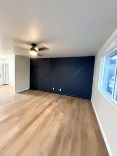 5329 Sooner Trail NW Living Room