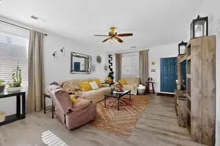 2512 Mountain Gate Lane SW Kitchen