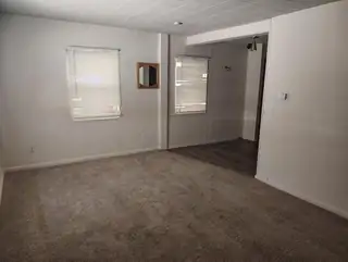 1007 W Castillo Avenue Living Room