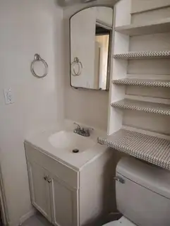 1007 W Castillo Avenue Kitchen