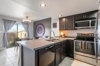 3301 Monroe Street NE E47 Kitchen