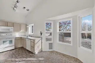 963 Benjamin Drive SE Kitchen