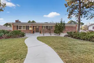 4713 Huntington Drive NE, Albuquerque