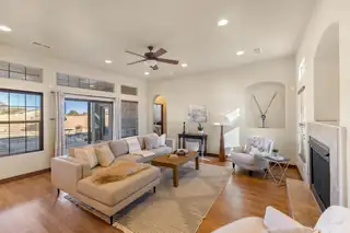 3887 Hanley Road NE Living Room