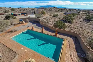 6019 Rooster Point Road NE Pool