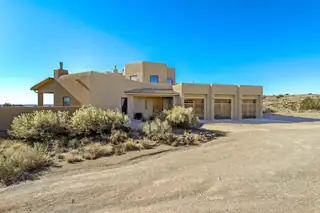 6019 Rooster Point Road NE Exterior Front