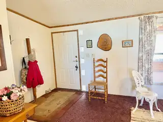 8 Bison Circle Living Room