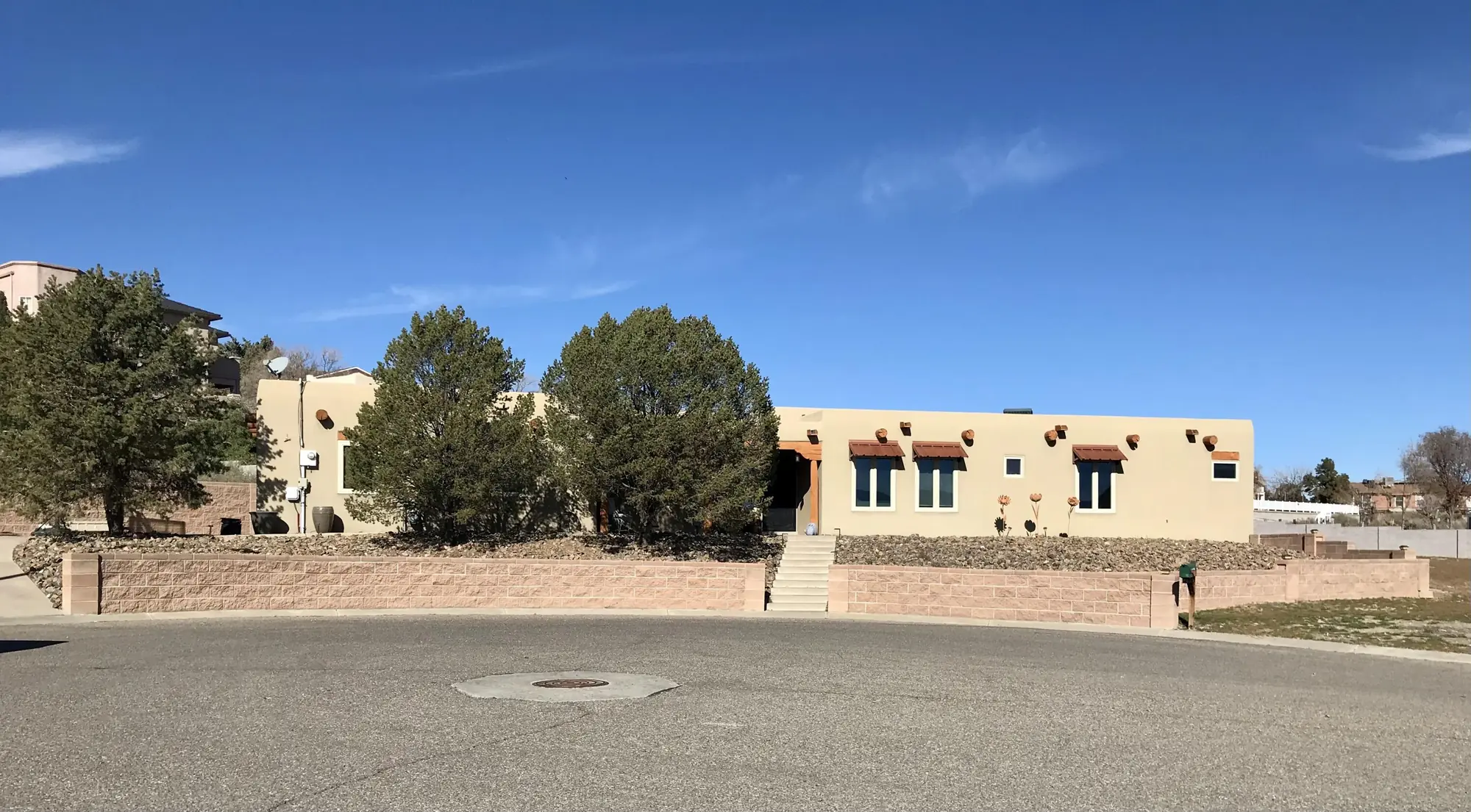 1290 Mesa Ridge Drive SW