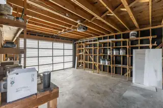 2701 Bel Air Drive NE Garage