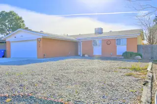 6348 Avenida La Costa NE, Albuquerque