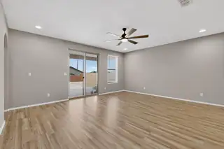 4712 Bienvenido A Casa Living Room