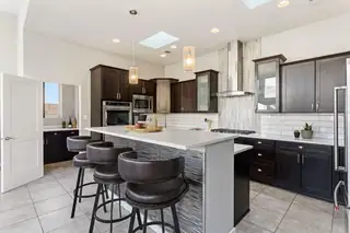 9520 Ridge Vista Drive NE Kitchen